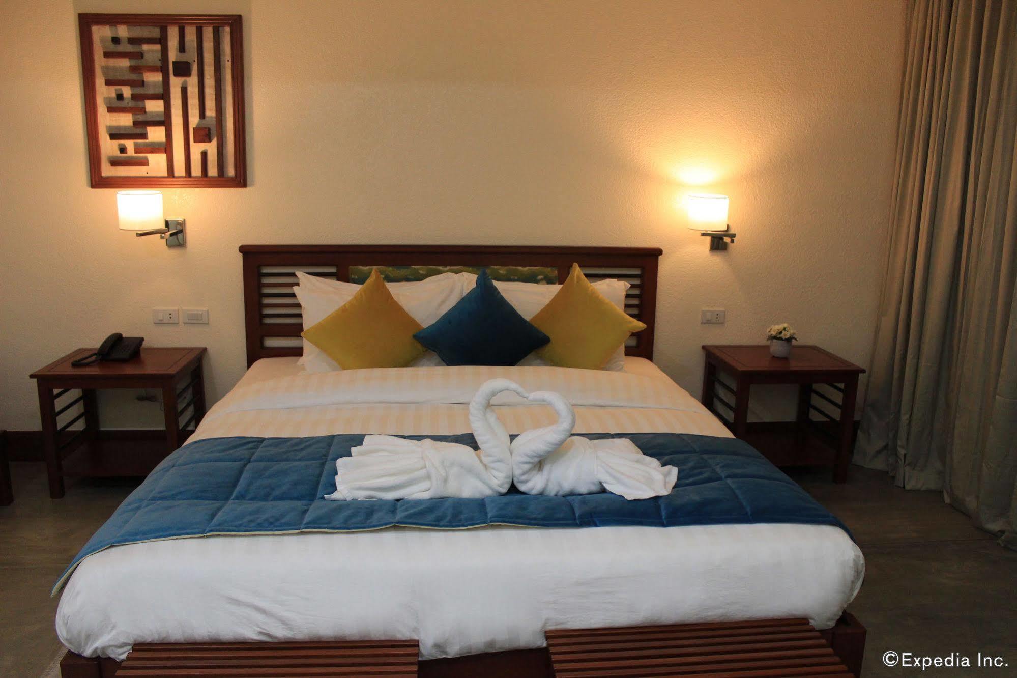 Sophia'S Garden Resort Coron Exterior foto